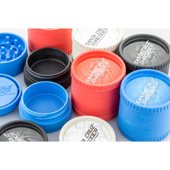 santa-cruz-shredder-hemp-grinder-4pc