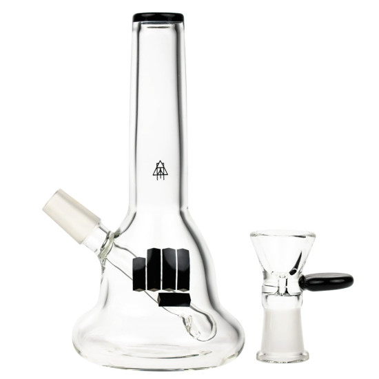 Snoop Dogg Pounds Starship Bong